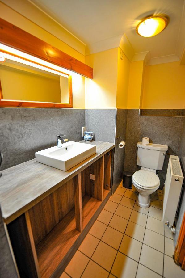 The Coachman Pub, Hartford, Room Only Hartford  Εξωτερικό φωτογραφία